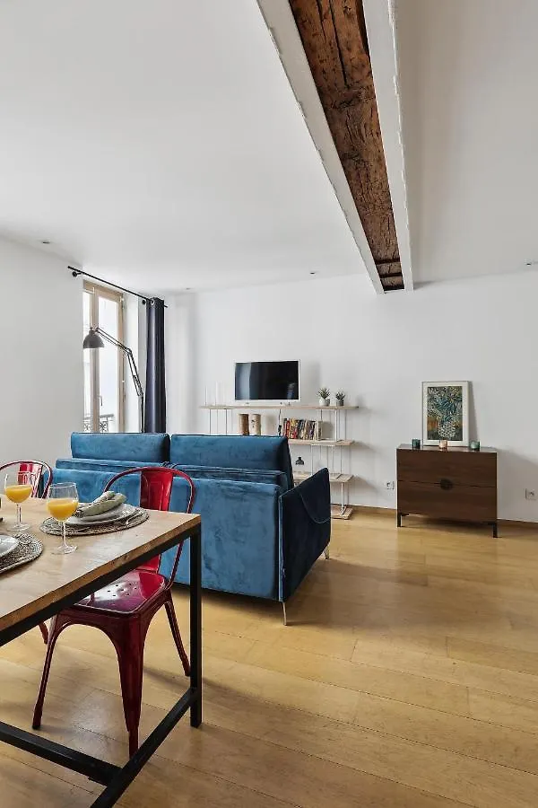 Saint Germain - Mabillon Paris City Apartment